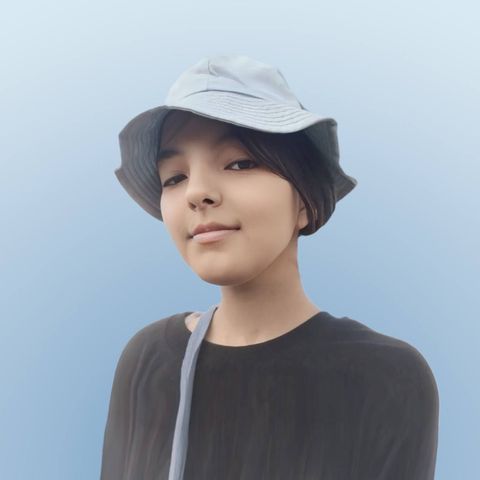 Амалия Б