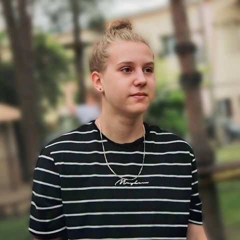 Ева П