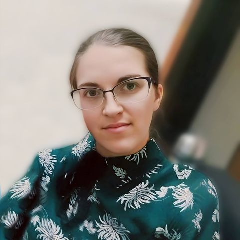 Инесса С