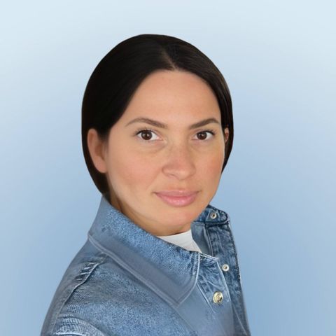 Аделина В